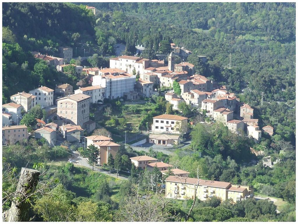 Casa Vacanza Francesca #10 Sassetta Exterior foto